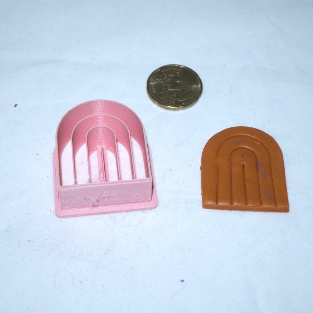 Art Deco -henkiset sateenkaaret (pienempi)