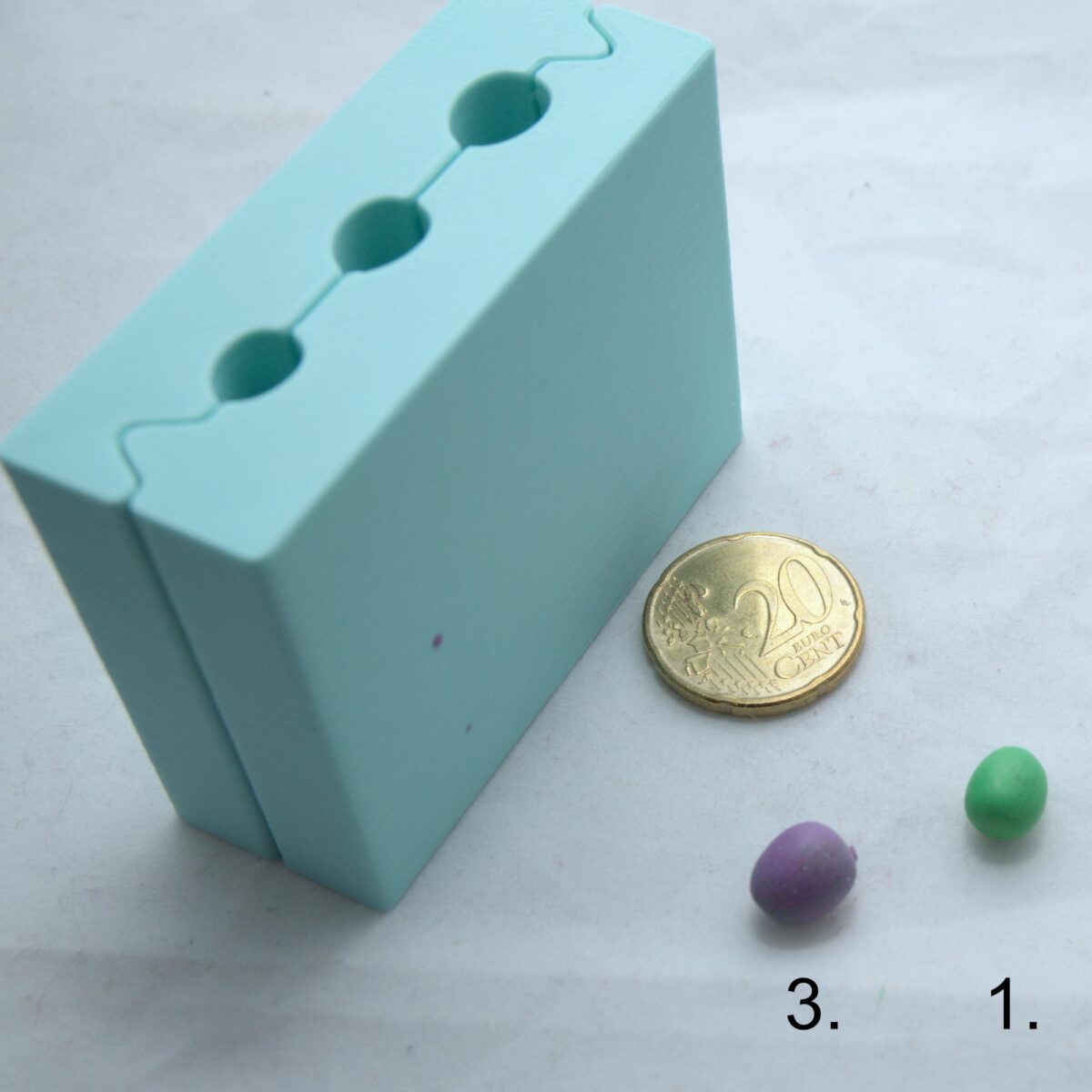 Pääsiäismuna helmikone