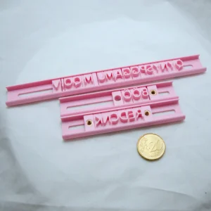 Litteä numeroleimasinsetti + erikoismerkit Sans Serif