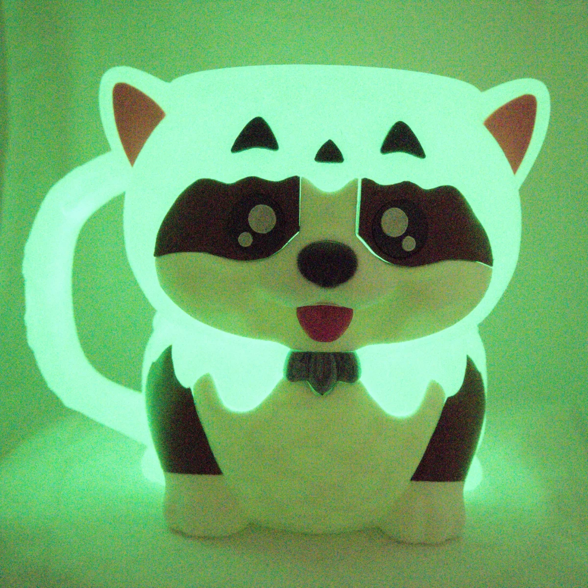 corgi jäätelöpurkkimuki hohtaa